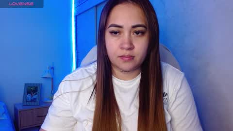 Snapshot of m33li chatting on 6, 1, 2025 Meli online show from 6, 1, 2025