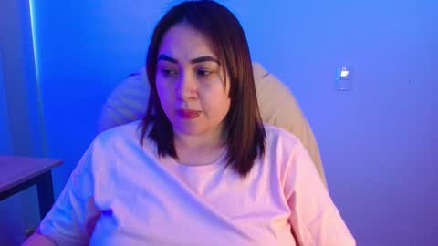 Snapshot of m33li chatting on 24, 9, 2025 Meli online show from 24, 9, 2025