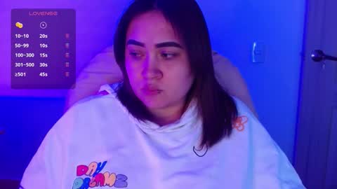 Snapshot of m33li chatting on 9, 10, 2025 Meli online show from 9, 10, 2025