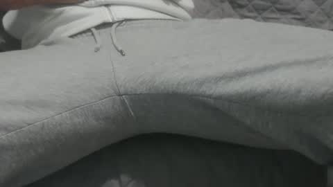 m4dh4tter24 online show from 1, 12, 2024