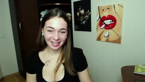 Vikki online show from 24, 12, 2024