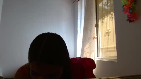 maaddy_thompson online show from 2, 10, 2025