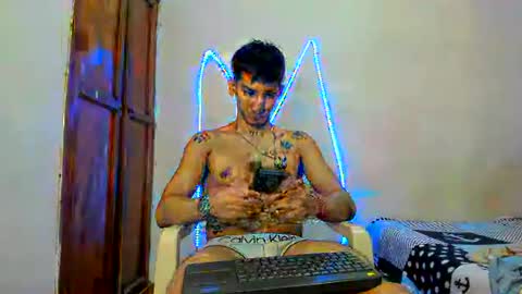Snapshot of maaster420 chatting on 3, 12, 2025 itgram pezlo josue online show from 3, 12, 2025