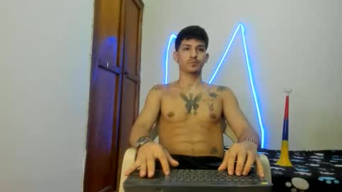 itgram pezlo josue online show from 17, 1, 2026