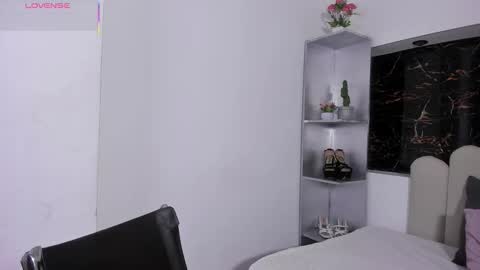 Mazikeen  online show from 28, 10, 2025