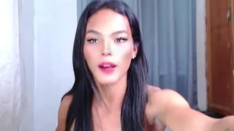 Divina online show from 9, 5, 2026
