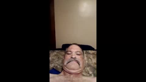 Snapshot of macdad1219 chatting on 15, 12, 2025 macdad1219 online show from 15, 12, 2025