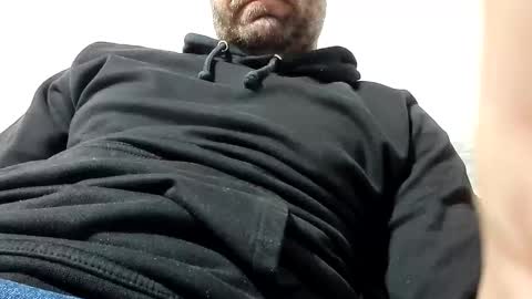 Snapshot of macelaruldeiduri chatting on 17, 11, 2025 macelaruldeiduri online show from 17, 11, 2025