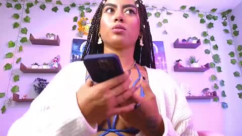 Macey Elliot Modelo Independiente online show from 10, 12, 2024
