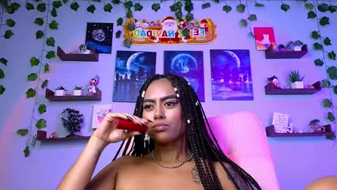 Macey Elliot Modelo Independiente online show from 13, 12, 2024