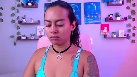 Macey Elliot Modelo Independiente online show from 31, 1, 2025