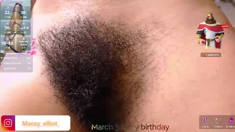 Macey Elliot Modelo Independiente online show from 2, 3, 2025