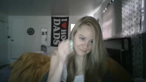 Snapshot of maceyloves chatting on 14, 5, 2026 maceyloves online show from 14, 5, 2026
