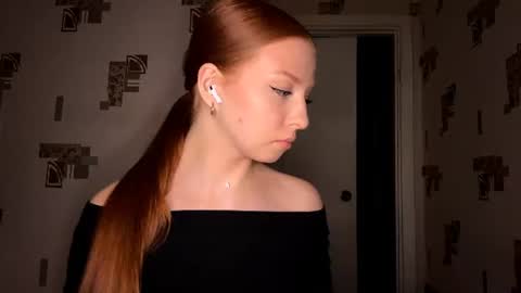 Nicole online show from 28, 6, 2026