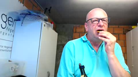 Snapshot of machinegun3dx chatting on 24, 6, 2026 Andy online show from 24, 6, 2026