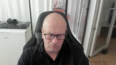 Snapshot of machinegun3dx chatting on 20, 7, 2026 Andy online show from 20, 7, 2026