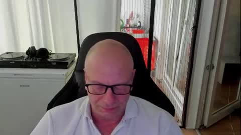 Snapshot of machinegun3dx chatting on 21, 7, 2026 Andy online show from 21, 7, 2026