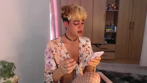 Snapshot of machissex chatting on 3, 1, 2025 machissex online show from 3, 1, 2025