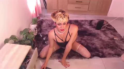 Snapshot of machissex chatting on 28, 1, 2025 machissex online show from 28, 1, 2025