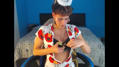 Snapshot of machissex chatting on 29, 10, 2025 machissex online show from 29, 10, 2025