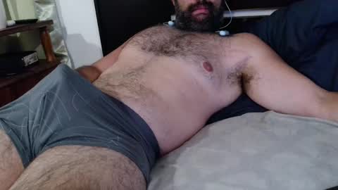 Snapshot of machoathome chatting on 6, 4, 2026 machoathome online show from 6, 4, 2026