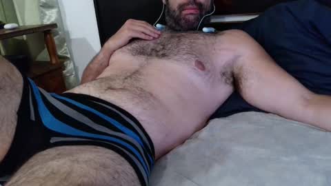 Snapshot of machoathome chatting on 14, 4, 2026 machoathome online show from 14, 4, 2026