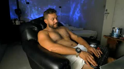 Snapshot of machohandsome chatting on 15, 6, 2026 Javier papichulo master how do you want online show from 15, 6, 2026