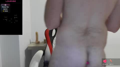 Snapshot of machohiberiko chatting on 23, 10, 2025 Jota online show from 23, 10, 2025