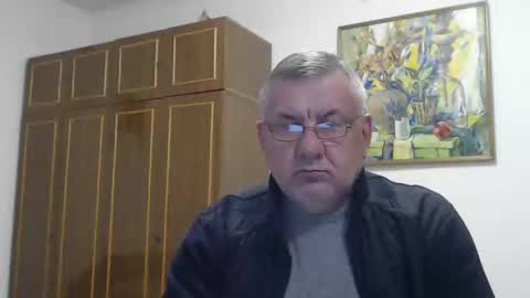 Macho online show from 2, 3, 2025