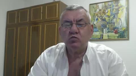 Snapshot of machomale3 chatting on 3, 12, 2025 Macho online show from 3, 12, 2025