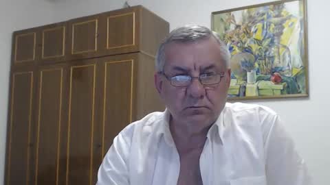 Macho online show from 7, 5, 2026