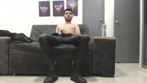 instagram mackdanielsx online show from 18, 3, 2026