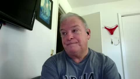 Snapshot of mackdocc001 chatting on 15, 10, 2025 mackdocc001 online show from 15, 10, 2025