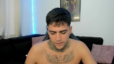 Snapshot of mad_maxxx1 chatting on 23, 1, 2025 max online show from 23, 1, 2025