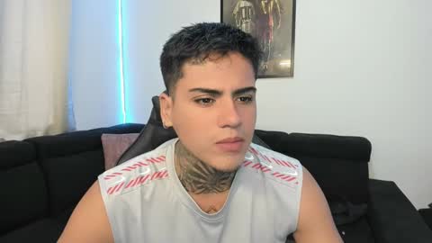 Snapshot of mad_maxxx1 chatting on 24, 1, 2025 max online show from 24, 1, 2025
