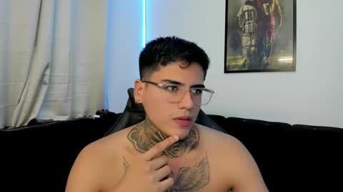 Snapshot of mad_maxxx1 chatting on 24, 1, 2025 max online show from 24, 1, 2025