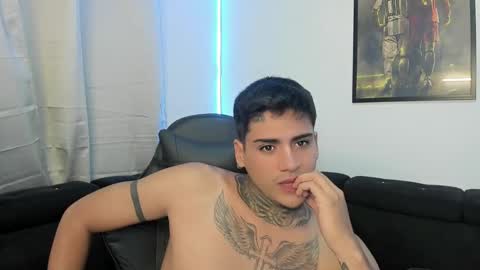 Snapshot of mad_maxxx1 chatting on 10, 2, 2025 max online show from 10, 2, 2025