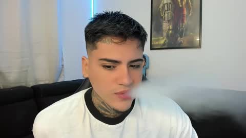 Snapshot of mad_maxxx1 chatting on 5, 3, 2025 max online show from 5, 3, 2025