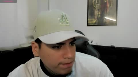 Snapshot of mad_maxxx1 chatting on 24, 10, 2025 max online show from 24, 10, 2025