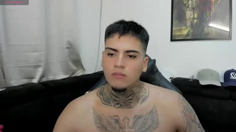 Snapshot of mad_maxxx1 chatting on 30, 10, 2025 max online show from 30, 10, 2025