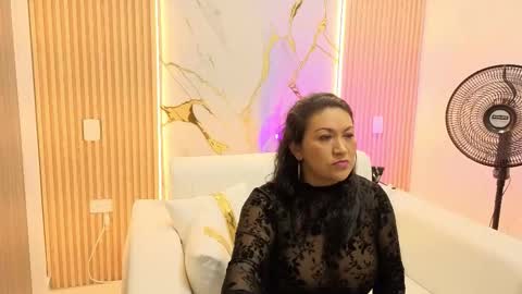 Madam Hott  online show from 9, 9, 2025