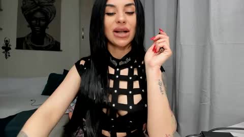 Snapshot of madam_jesse chatting on 16, 2, 2025 Madam jesse online show from 16, 2, 2025