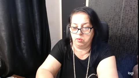 Snapshot of madam_sanjanne chatting on 10, 10, 2025 Madam Sanjanne online show from 10, 10, 2025