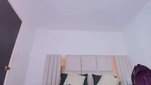 Snapshot of madame_ebony chatting on 5, 7, 2026 Gabriela - Madameebony online show from 5, 7, 2026