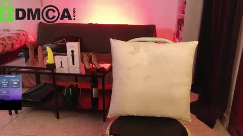 Snapshot of madame_lia chatting on 28, 9, 2025 Madame La online show from 28, 9, 2025