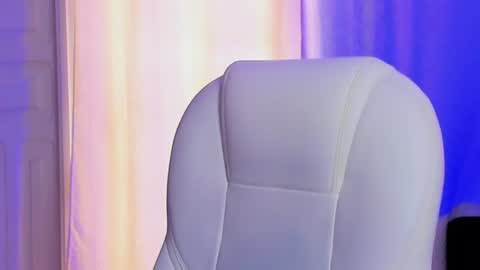  madame lilith  online show from 13, 1, 2025