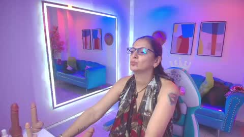 Madame Scarllet  online show from 28, 4, 2026