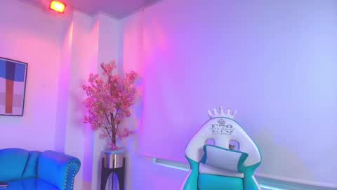 Madame Scarllet  online show from 29, 4, 2026