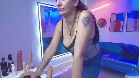 Madame Scarllet  online show from 1, 5, 2026