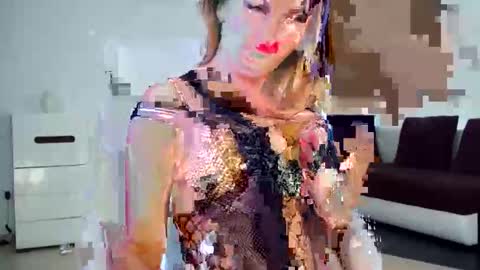 MadameXXX777 online show from 26, 9, 2025